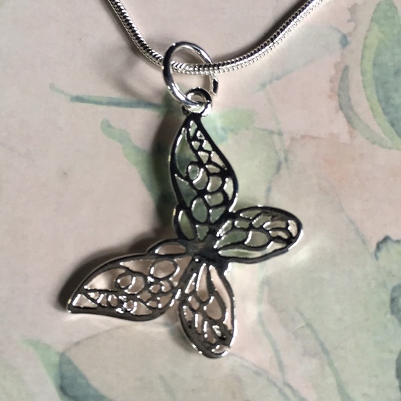 New! Sterling Silver Butterfly Pendant Necklace - Picture 3 of 8